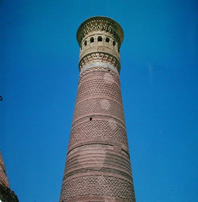 Das Kalyan Minarett, erbaut 1127 von Islamic School